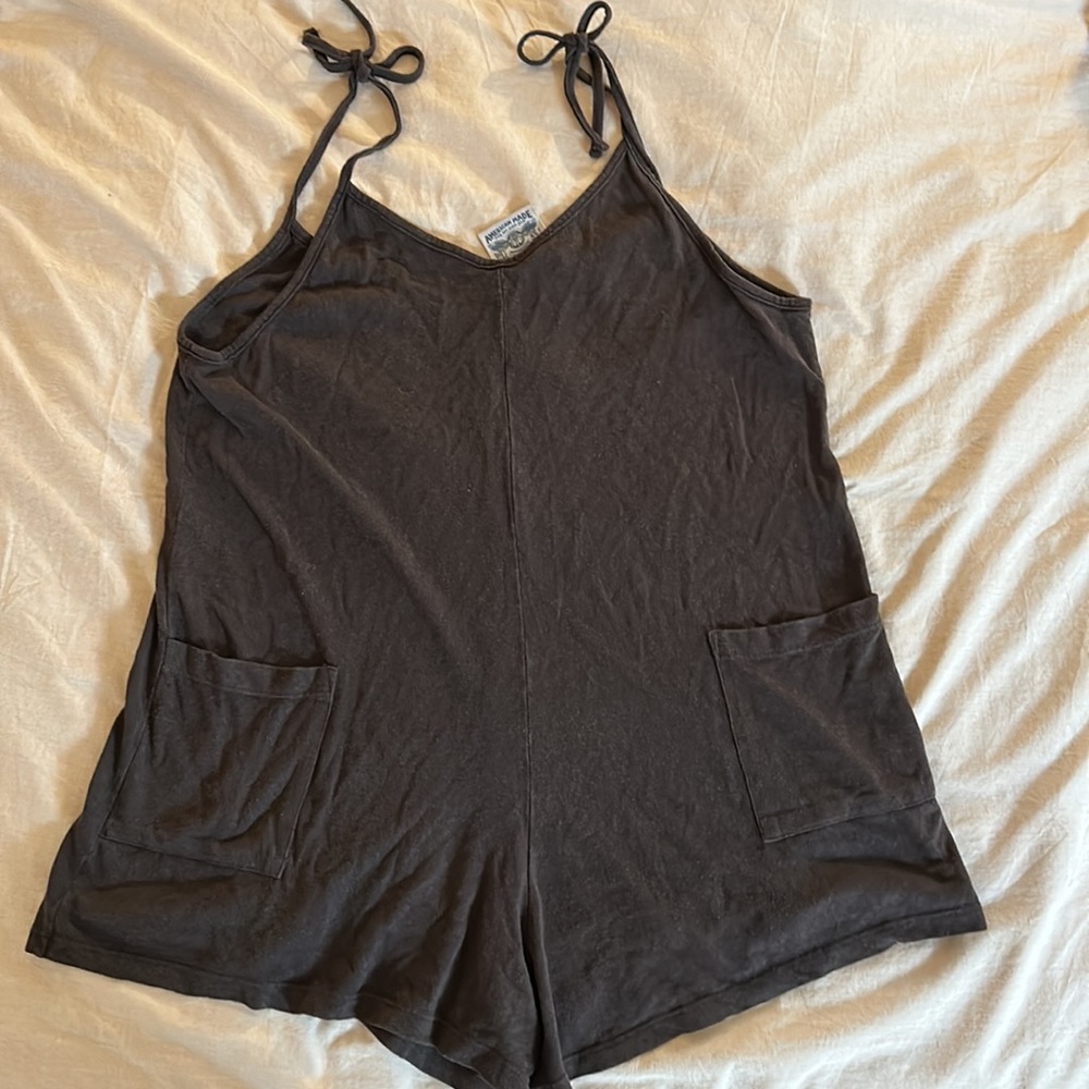 Jungmaven shorts romper NWT